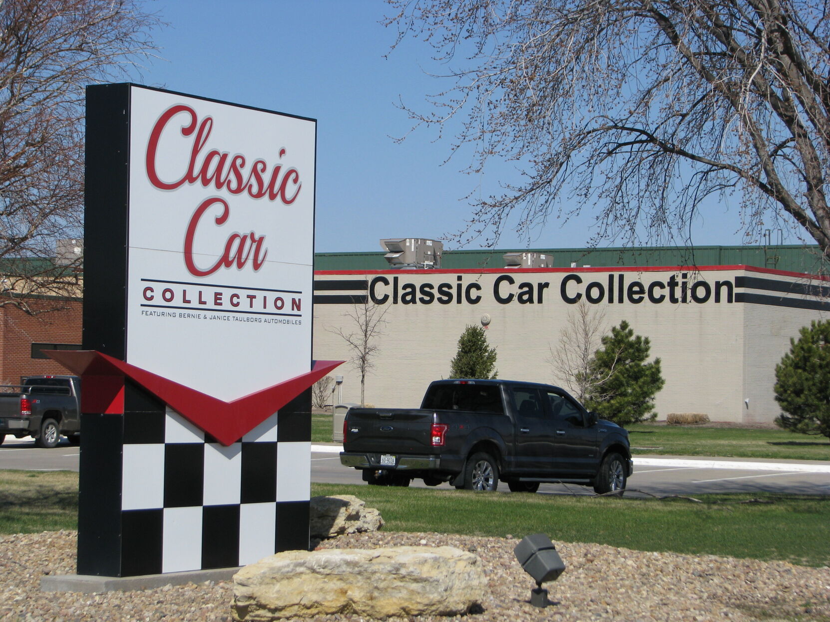 Classic Car Collection sign